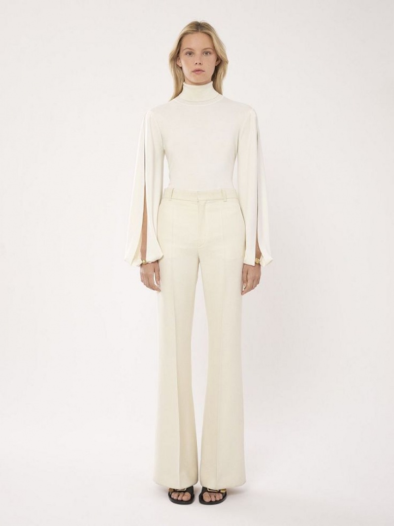 Chloe Fitted Mock-neck Neuleet Valkoinen | CHE-SR13958