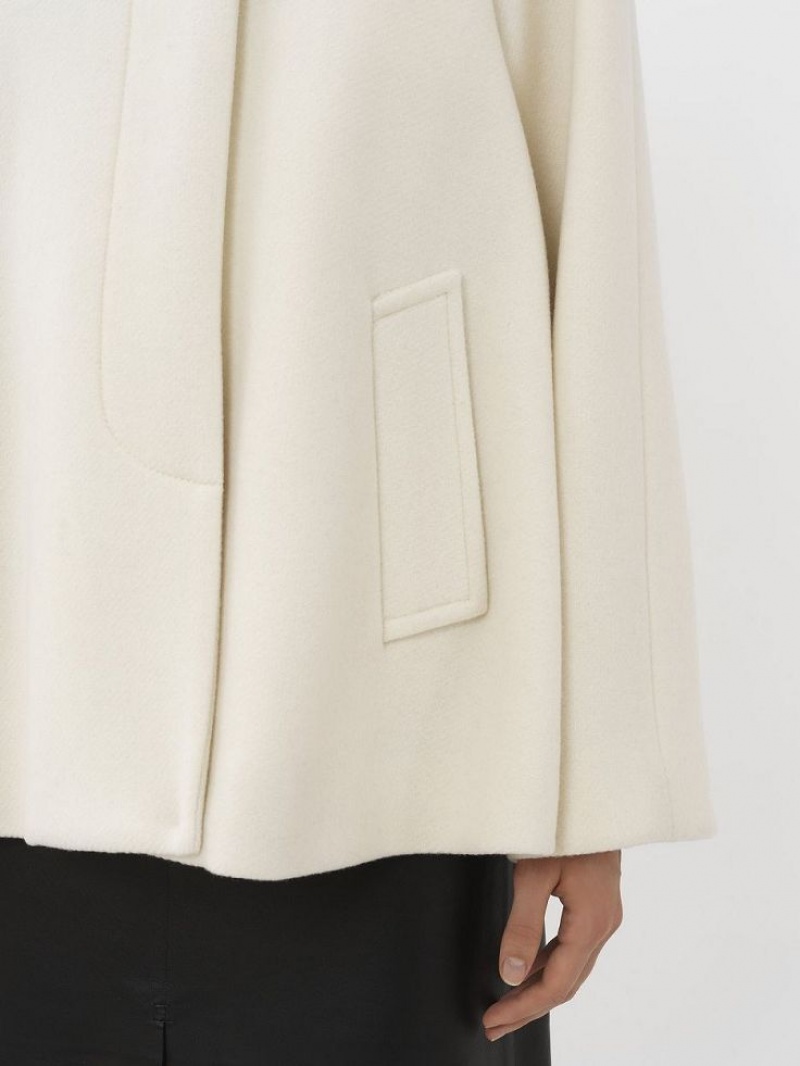 Chloe Lyhyt Cape Takit Valkoinen | CHE-SR13799